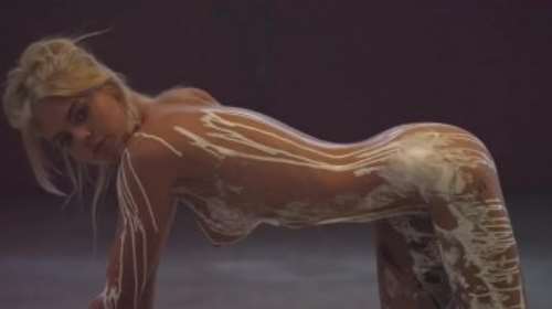 Грязные фотосессии вместе грудастая Рэйчел Харрис