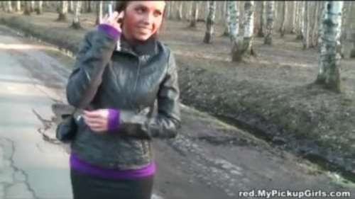 Русское пикап порно в лесу с минетом и сексом с первой встречной
