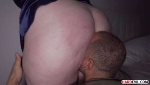 Порно с толстой бабой с огромной жопой