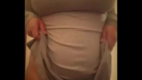 Огромные сиськи выпадают из под платья