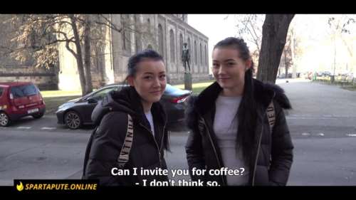 Пикапер снял девок на улице и выебал в душе большим членом 